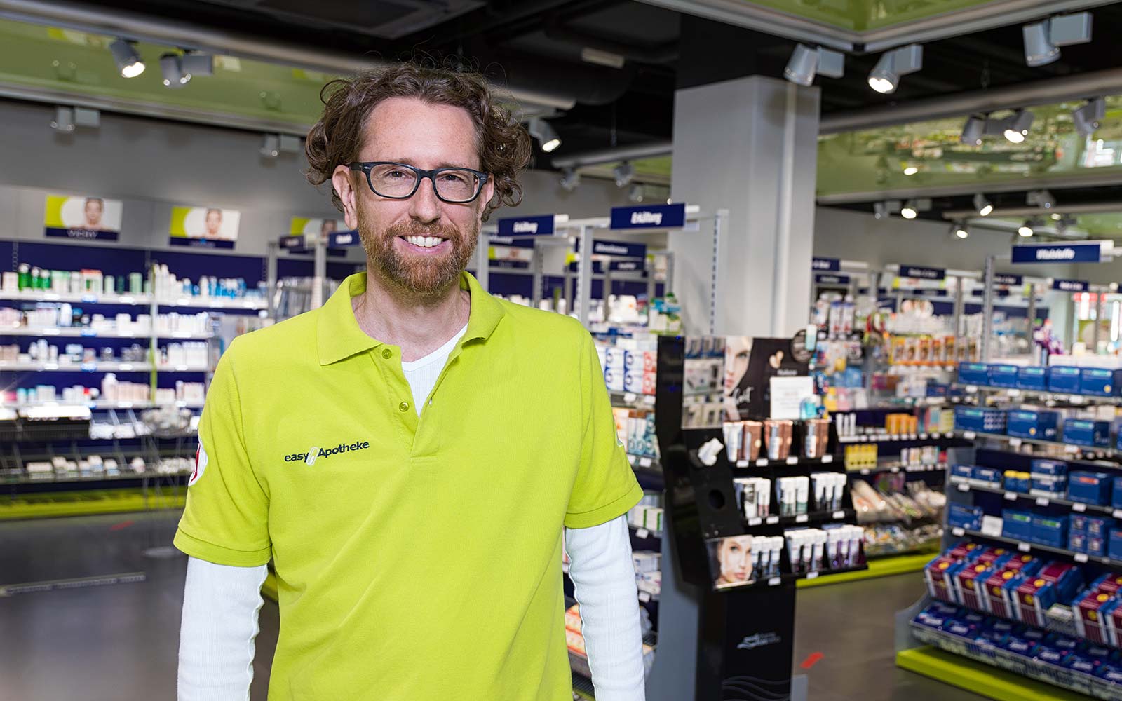 Apotheker Dr. Christoph Gehrke in seiner easyApotheke in Mutterstadt