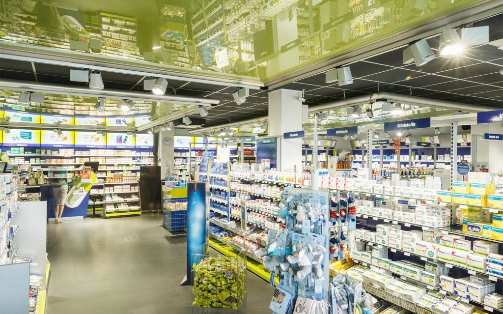 Die Offizin der easyApotheke Neumarkt von Apothekeninhaber Peter Dorfner